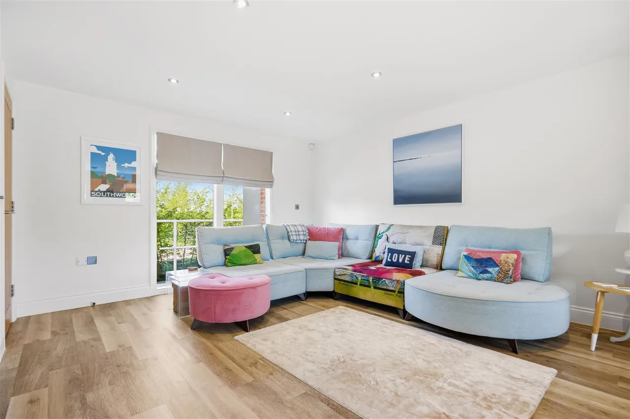 Mights Road, Southwold, IP18, photo 3
