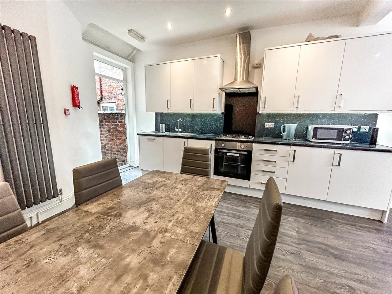 Moseley Road, Fallowfield, M14, photo 4
