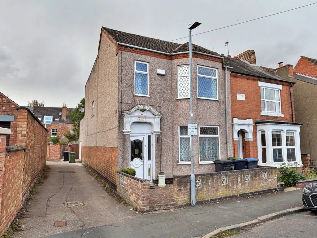 4 bed house for sale — Grosvenor Road, Rugby, CV21 3LF
