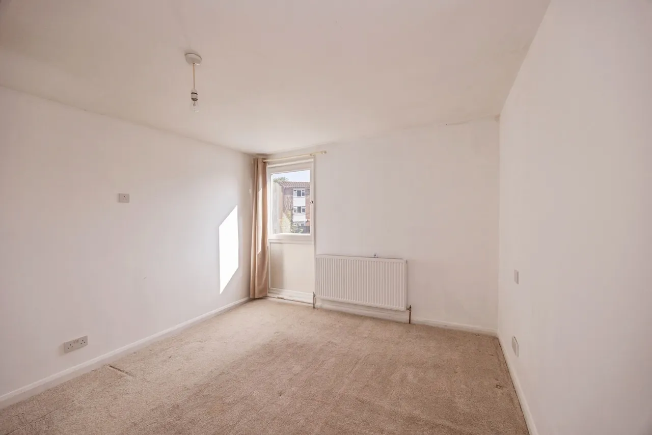 Fulmer Walk, Waterlooville, PO8, photo 11
