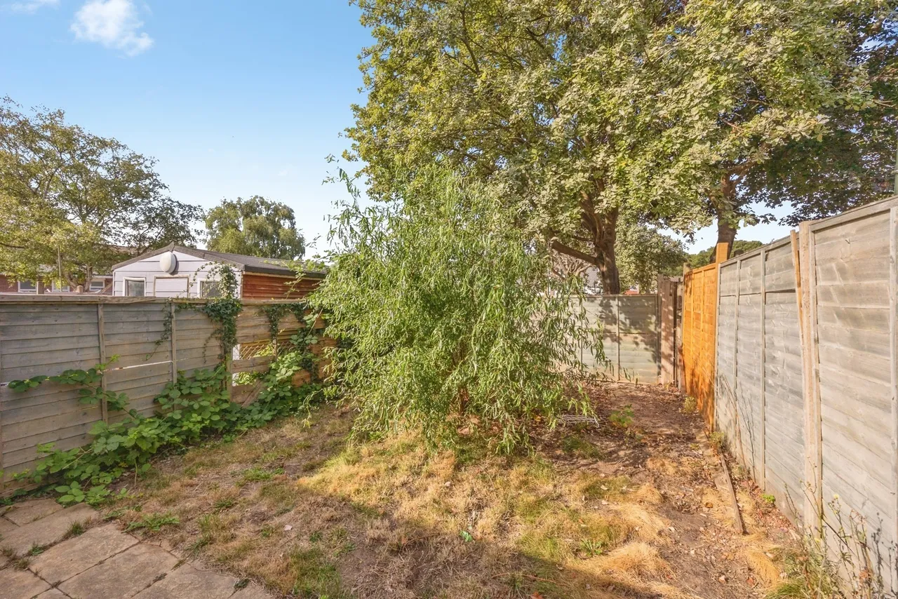 Fulmer Walk, Waterlooville, PO8, photo 18