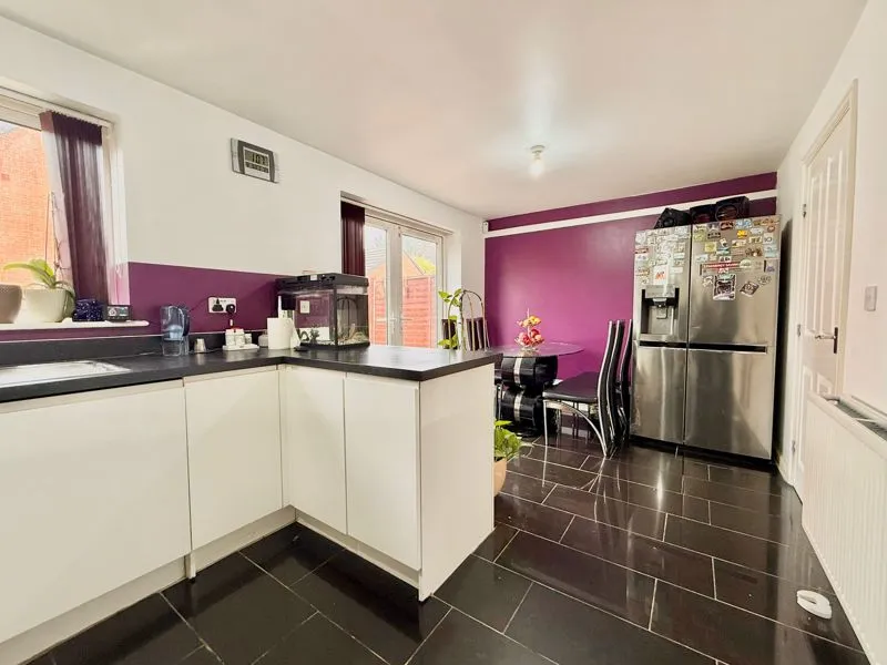 Guardian Way, Luton LU1 1BU, photo 9