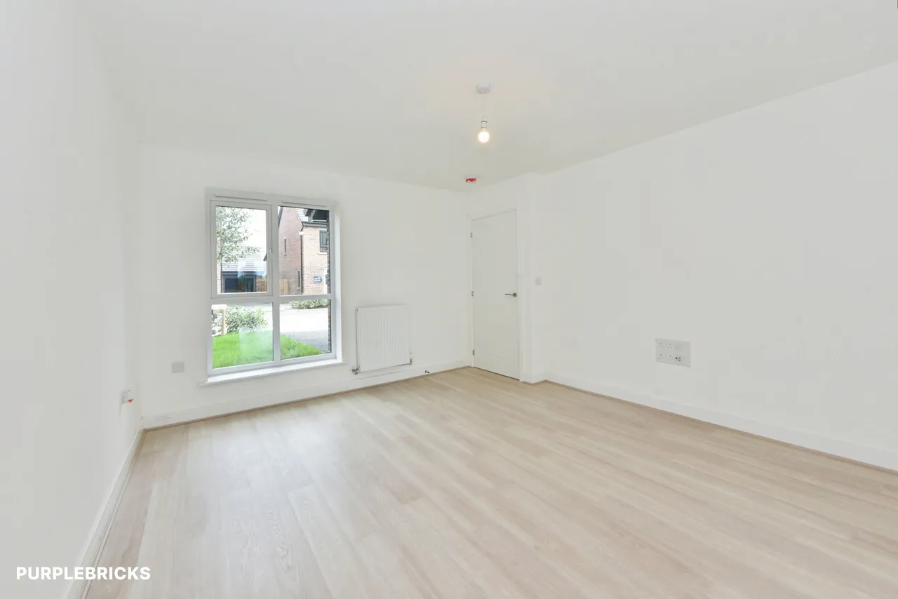 Workers Way, Heywood, OL10, photo 7