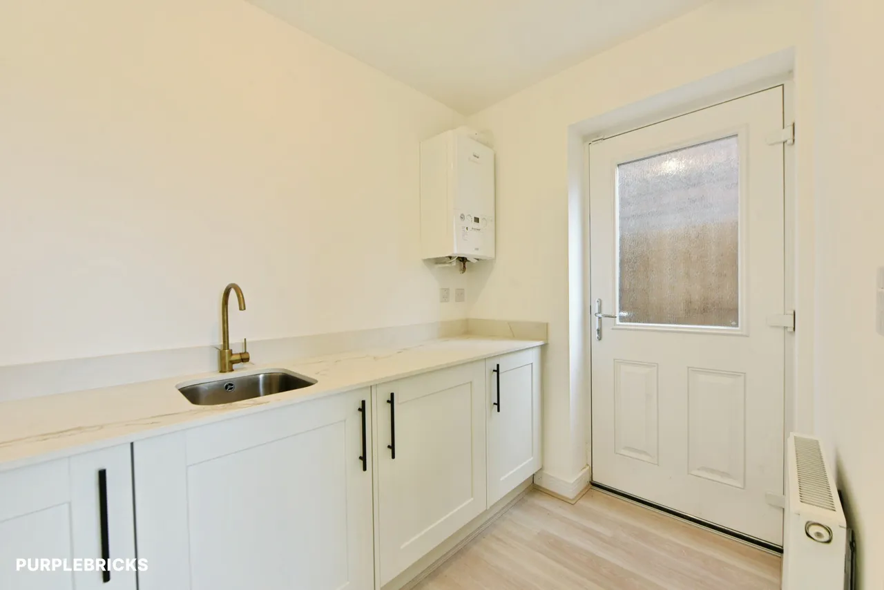 Workers Way, Heywood, OL10, photo 12