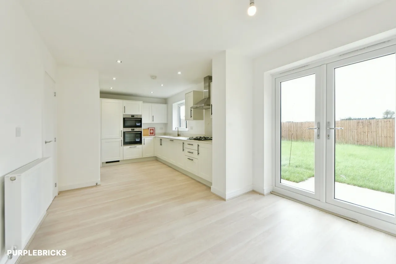 Workers Way, Heywood, OL10, photo 11