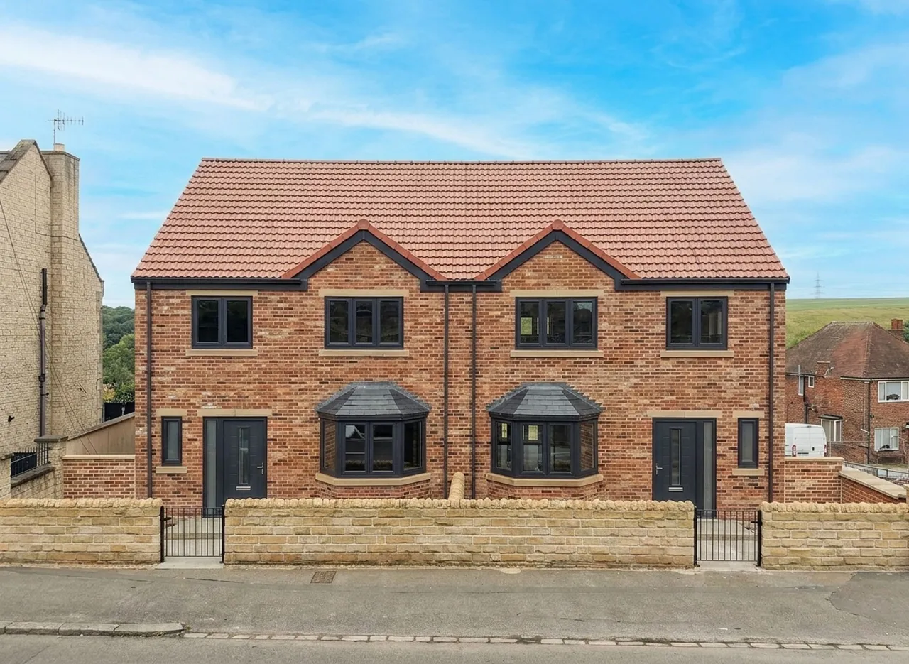 4 bed house for sale, Blyth Road, S66