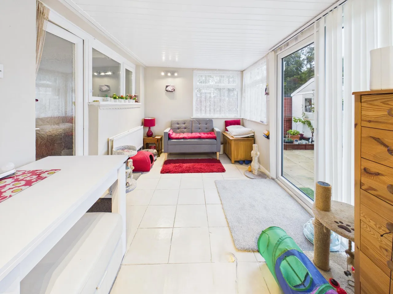 Elmhurst, Tadley, RG26, photo 6