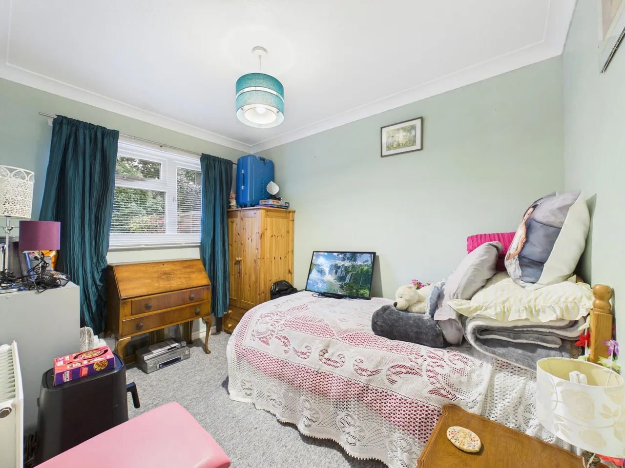 Elmhurst, Tadley, RG26, photo 8