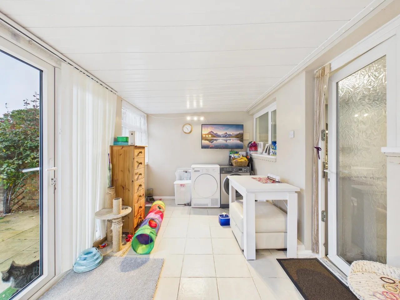 Elmhurst, Tadley, RG26, photo 5