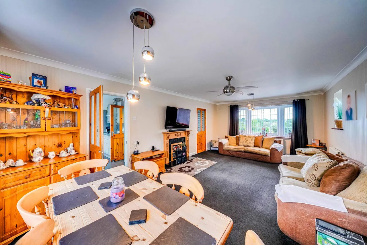 Holland Close, Bromley, BR2, photo 6