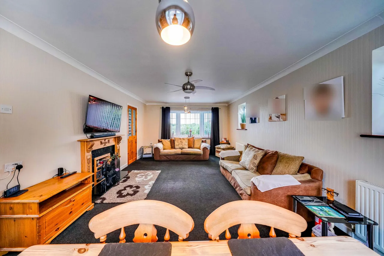 Holland Close, Bromley, BR2, photo 4