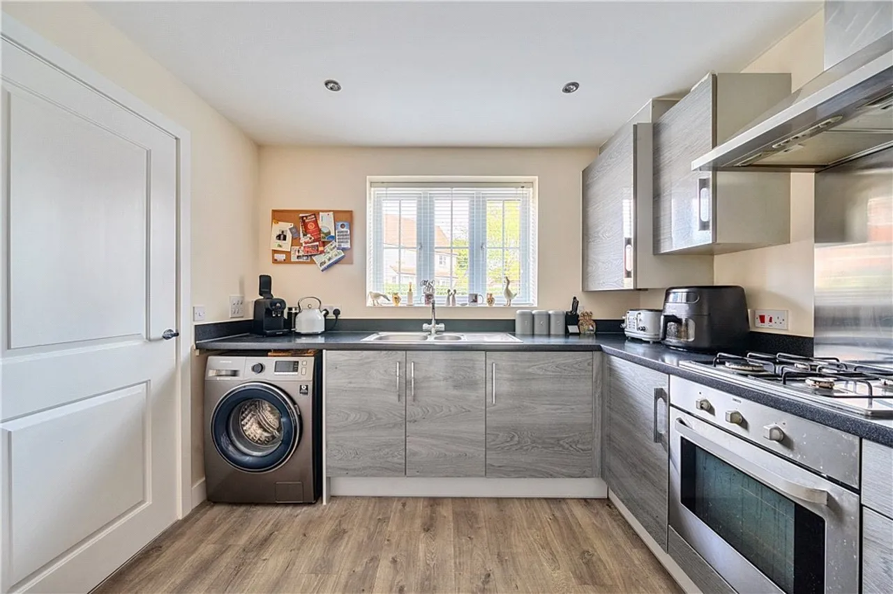 Wyndham Drive, Romsey, SO51, photo 10