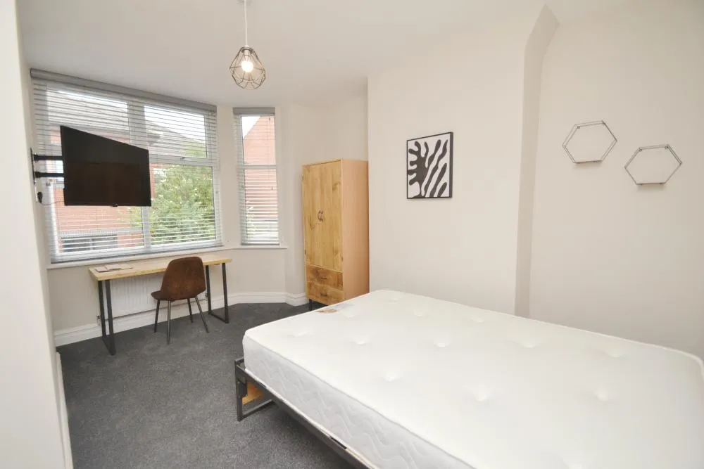 Heald Grove, Rusholme, M14, photo 6