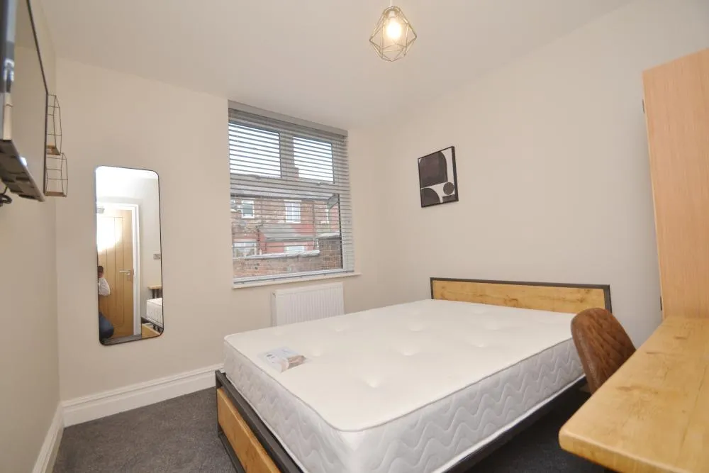 Heald Grove, Rusholme, M14, photo 9