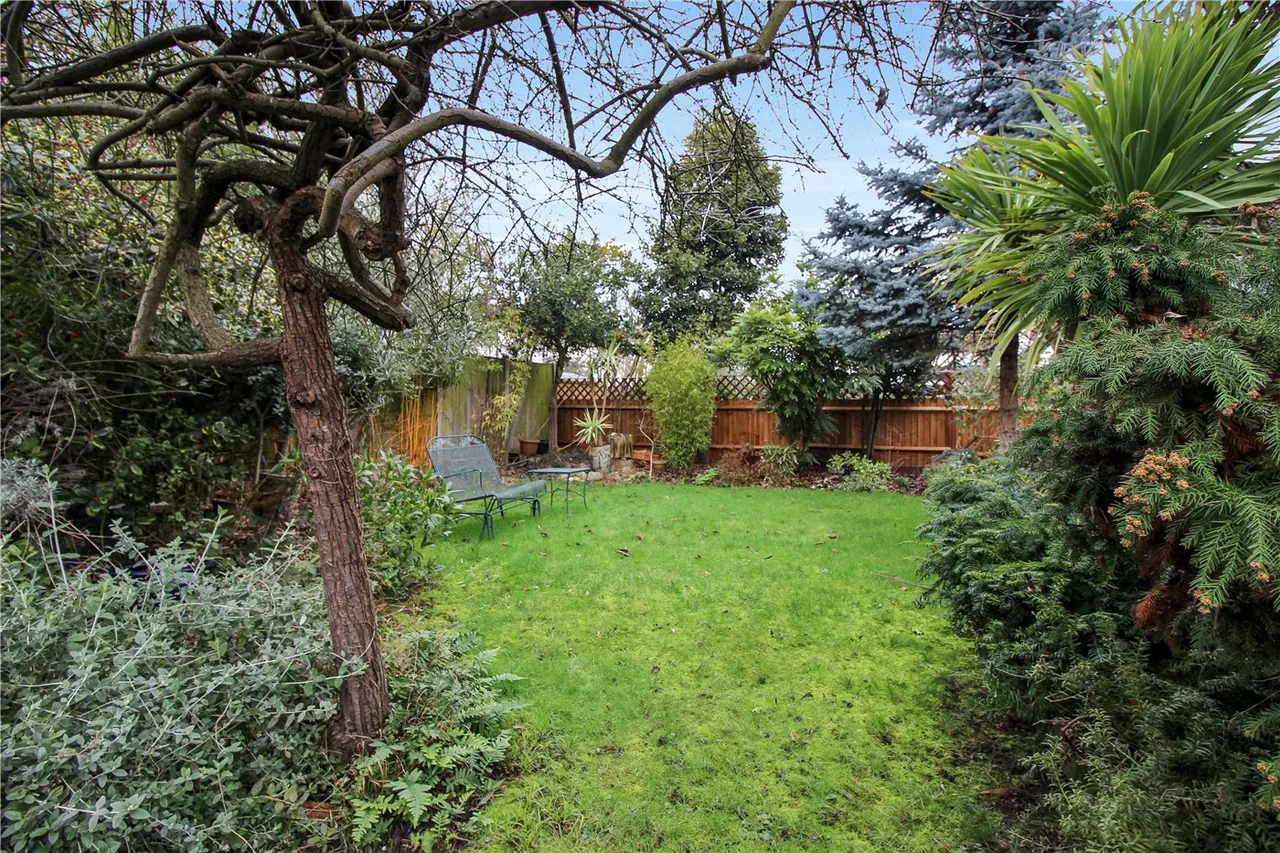 St. Georges Park Avenue, Westcliff-on-Sea, Essex, SS0, photo 5