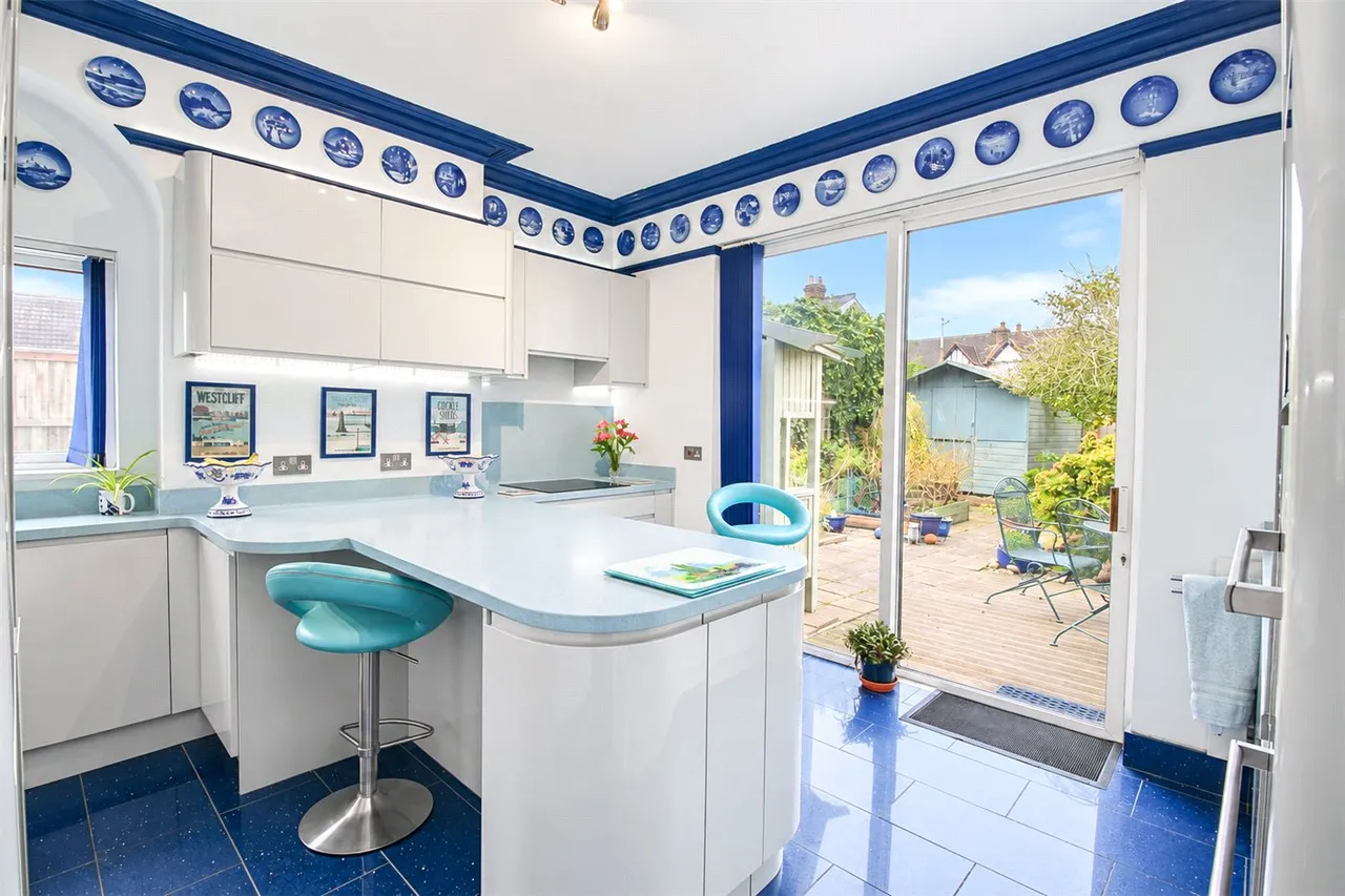 St. Georges Park Avenue, Westcliff-on-Sea, Essex, SS0, photo 11