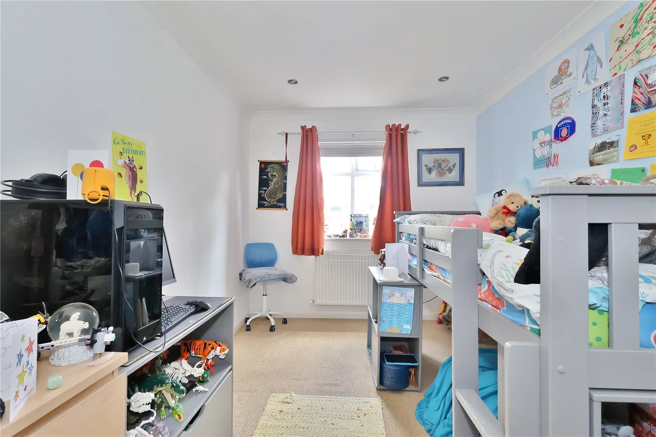 Bonsey Lane, Woking, GU22, photo 9