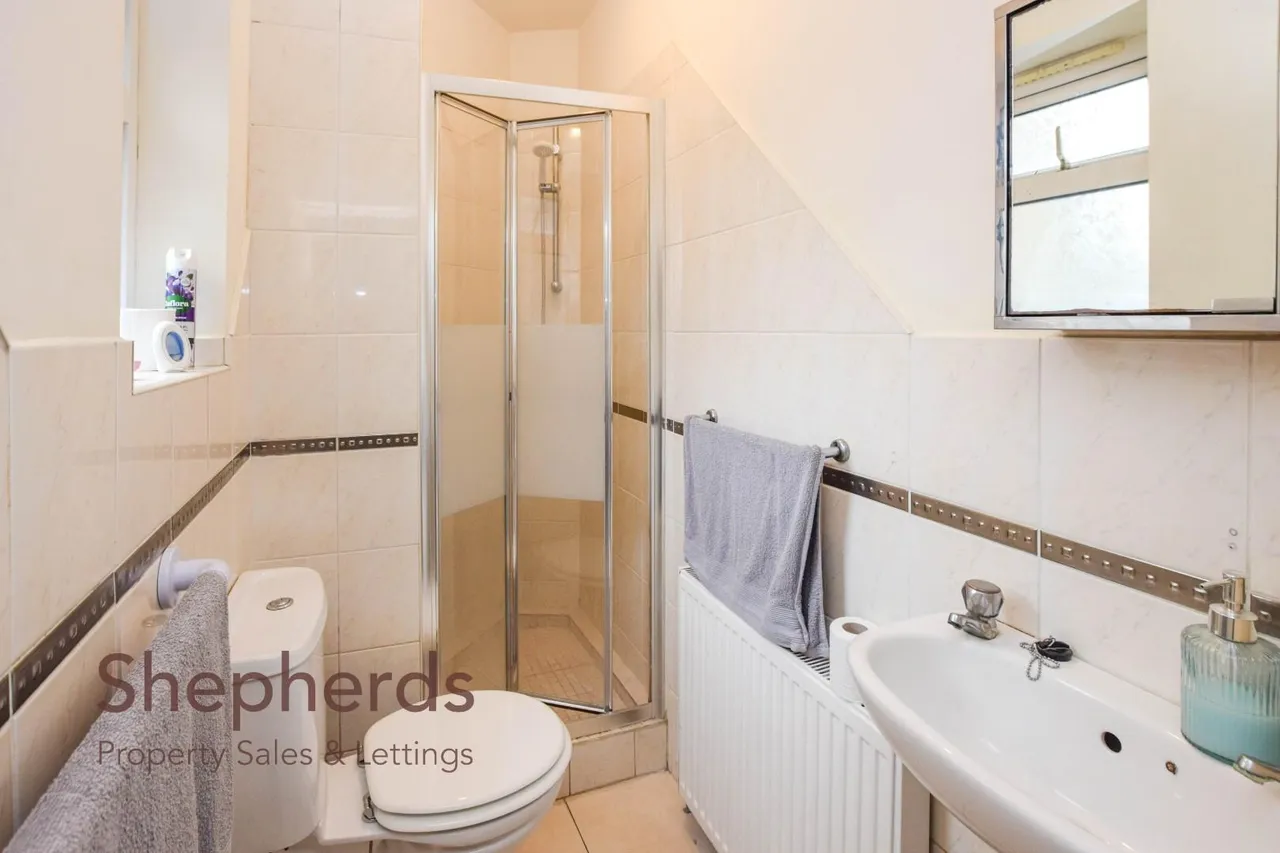 Seaforth Drive, Waltham Cross, EN8, photo 9