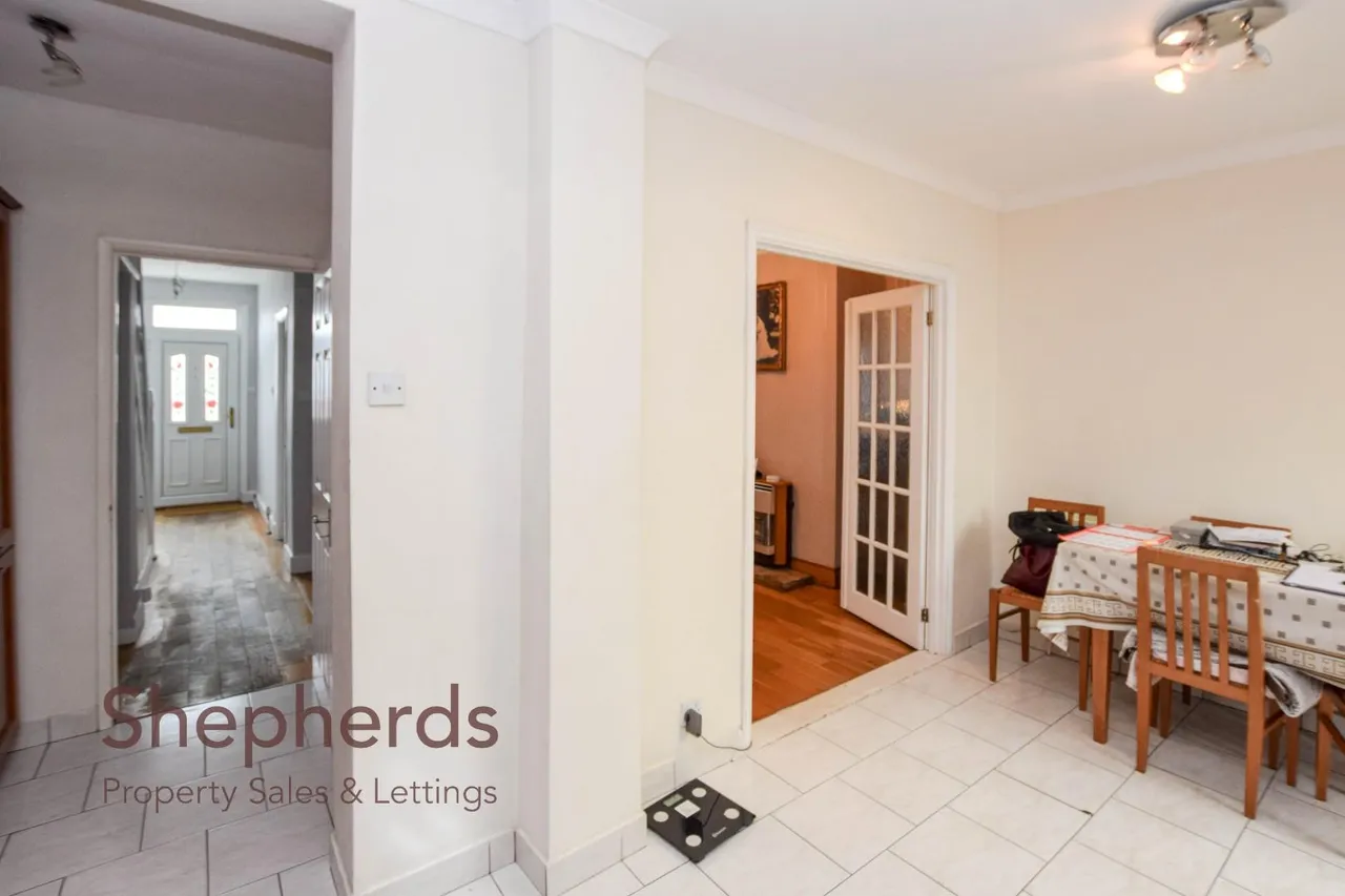 Seaforth Drive, Waltham Cross, EN8, photo 7