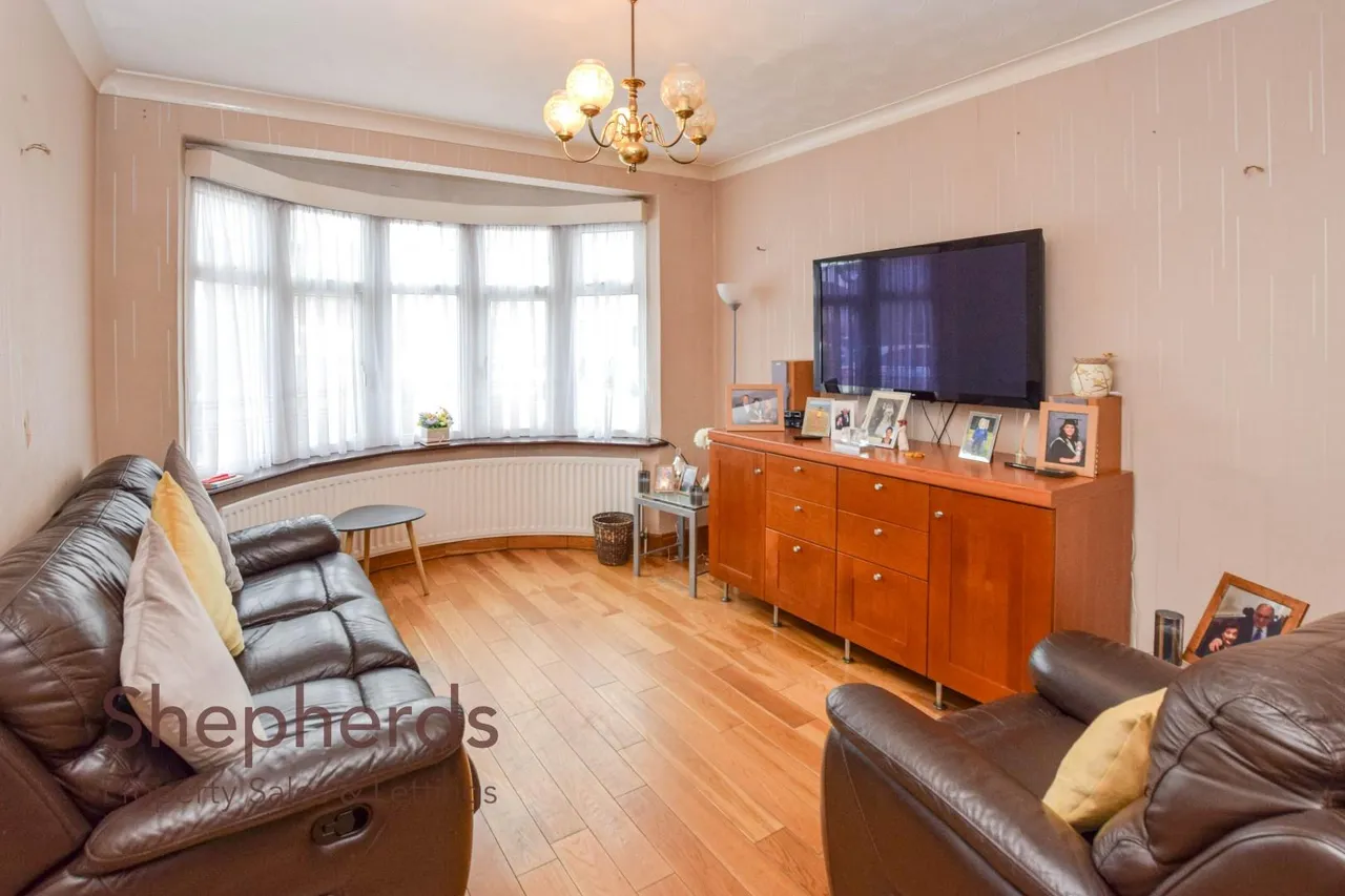 Seaforth Drive, Waltham Cross, EN8, photo 3