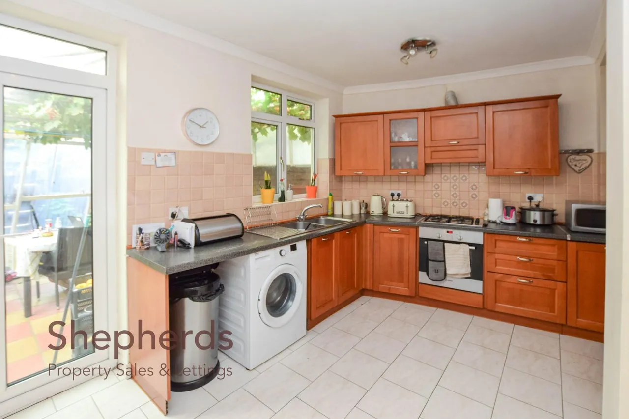 Seaforth Drive, Waltham Cross, EN8, photo 5