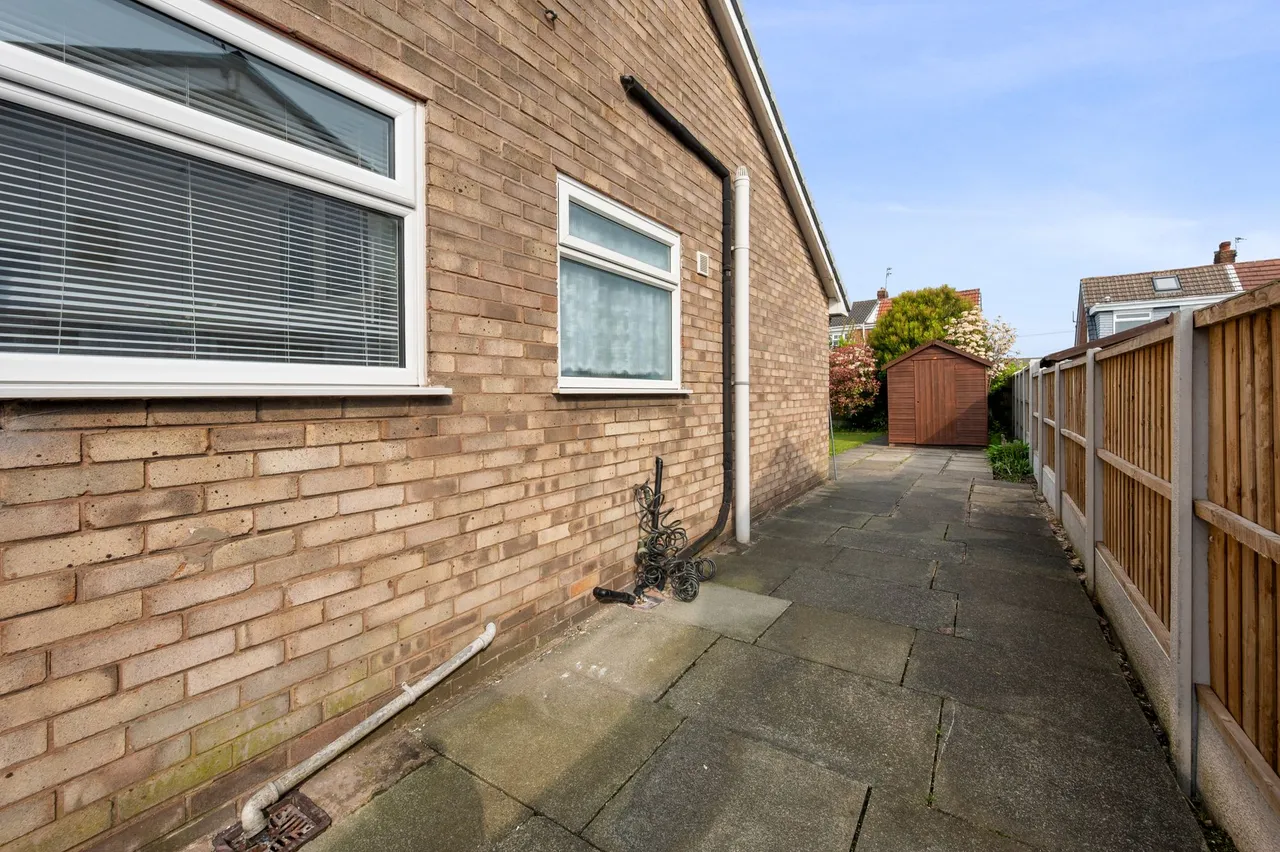 Porlock Avenue, Sutton Leach, St. Helens, St. Helens, WA9 4PE, photo 25