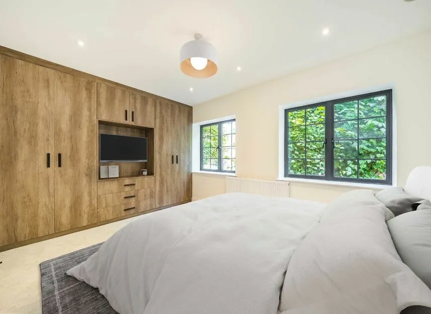 Cricklade Avenue, Streatham Hill, SW2, photo 10