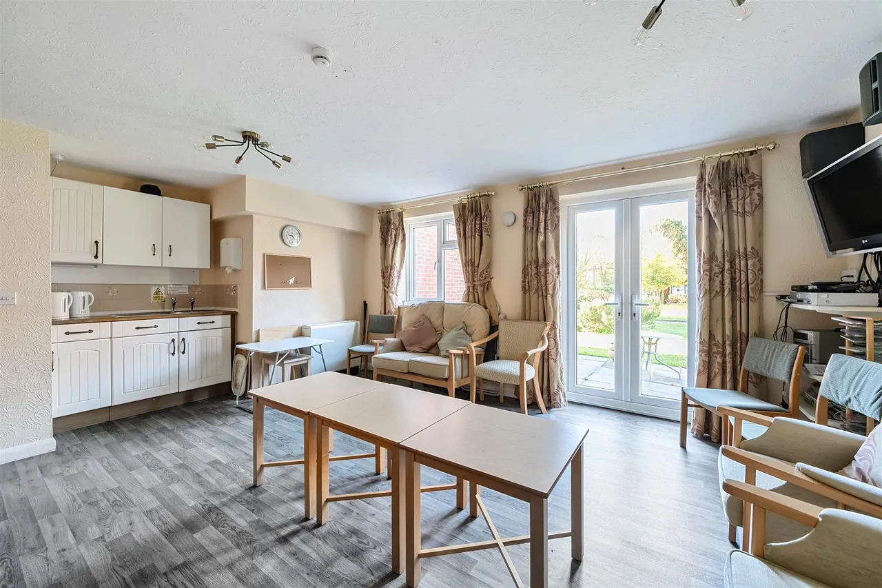 Junction Road, Romford, RM1, photo 13