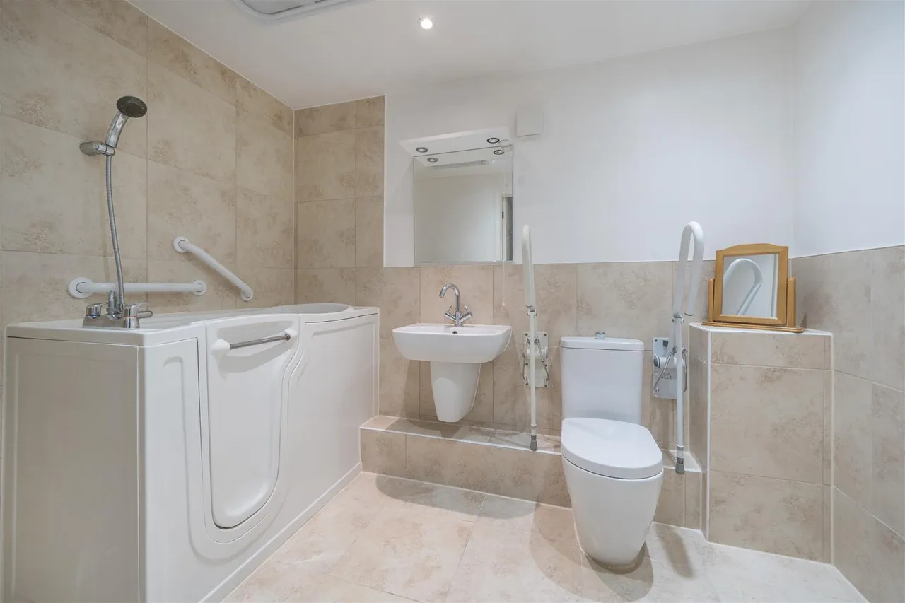 Junction Road, Romford, RM1, photo 7