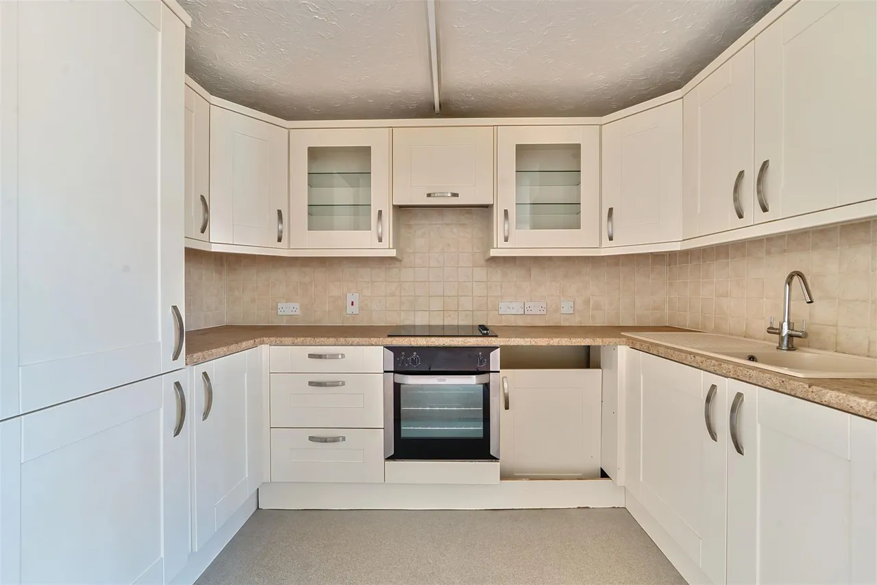 Junction Road, Romford, RM1, photo 6