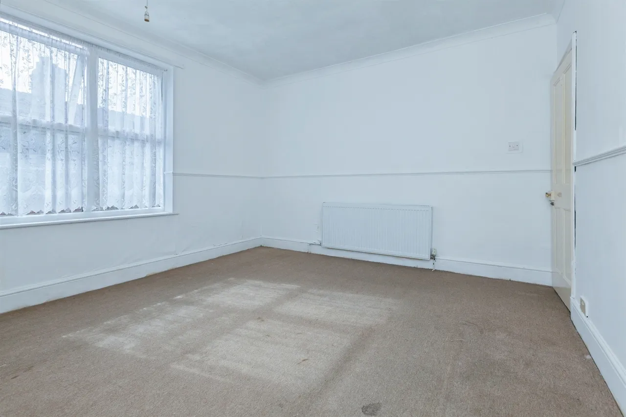 Willow Brook Road, Leicester, photo 6