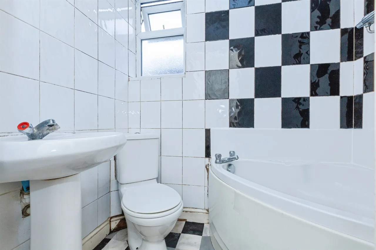 Willow Brook Road, Leicester, photo 9