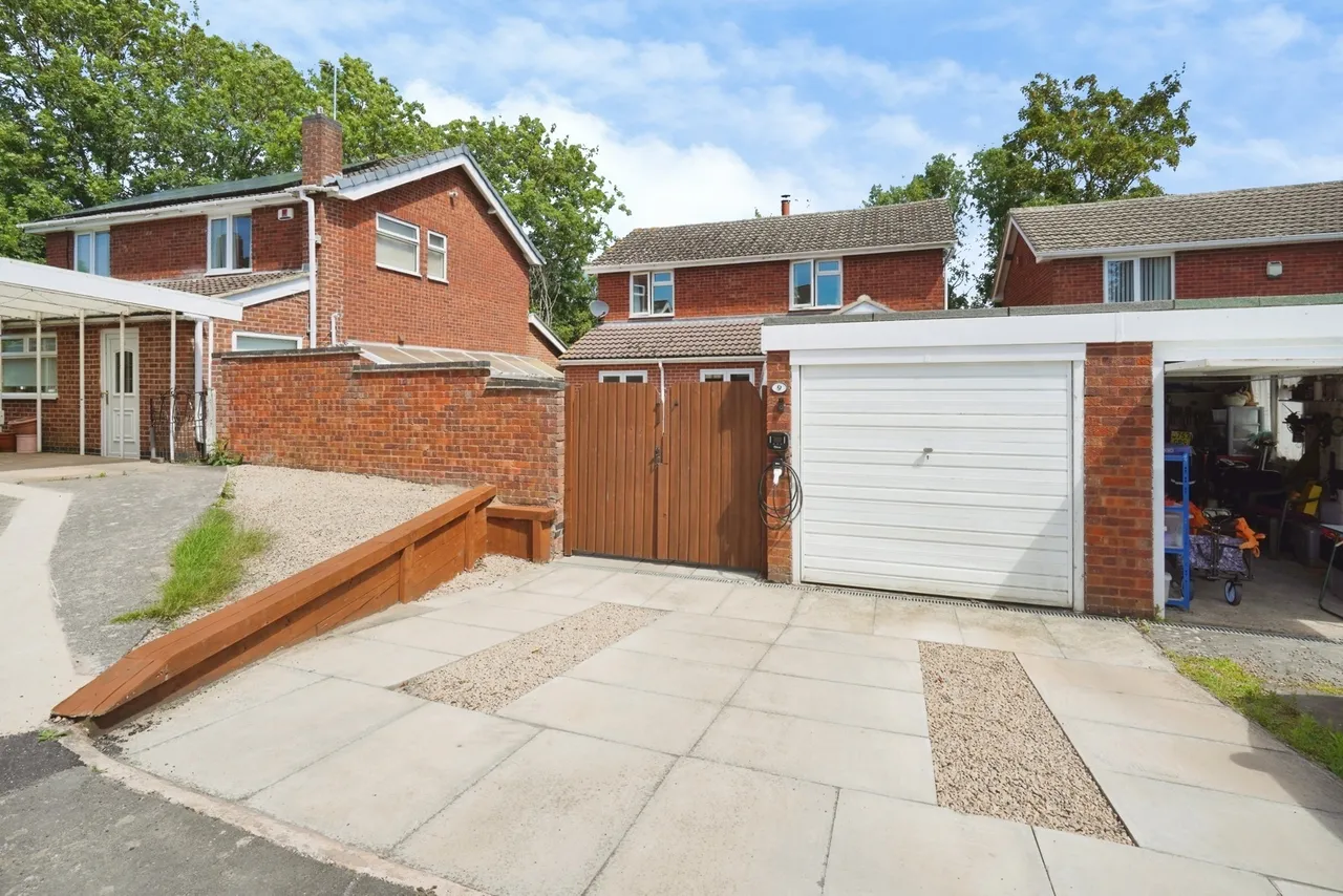 St. Michaels Drive, Appleby Magna, DE12, photo 26