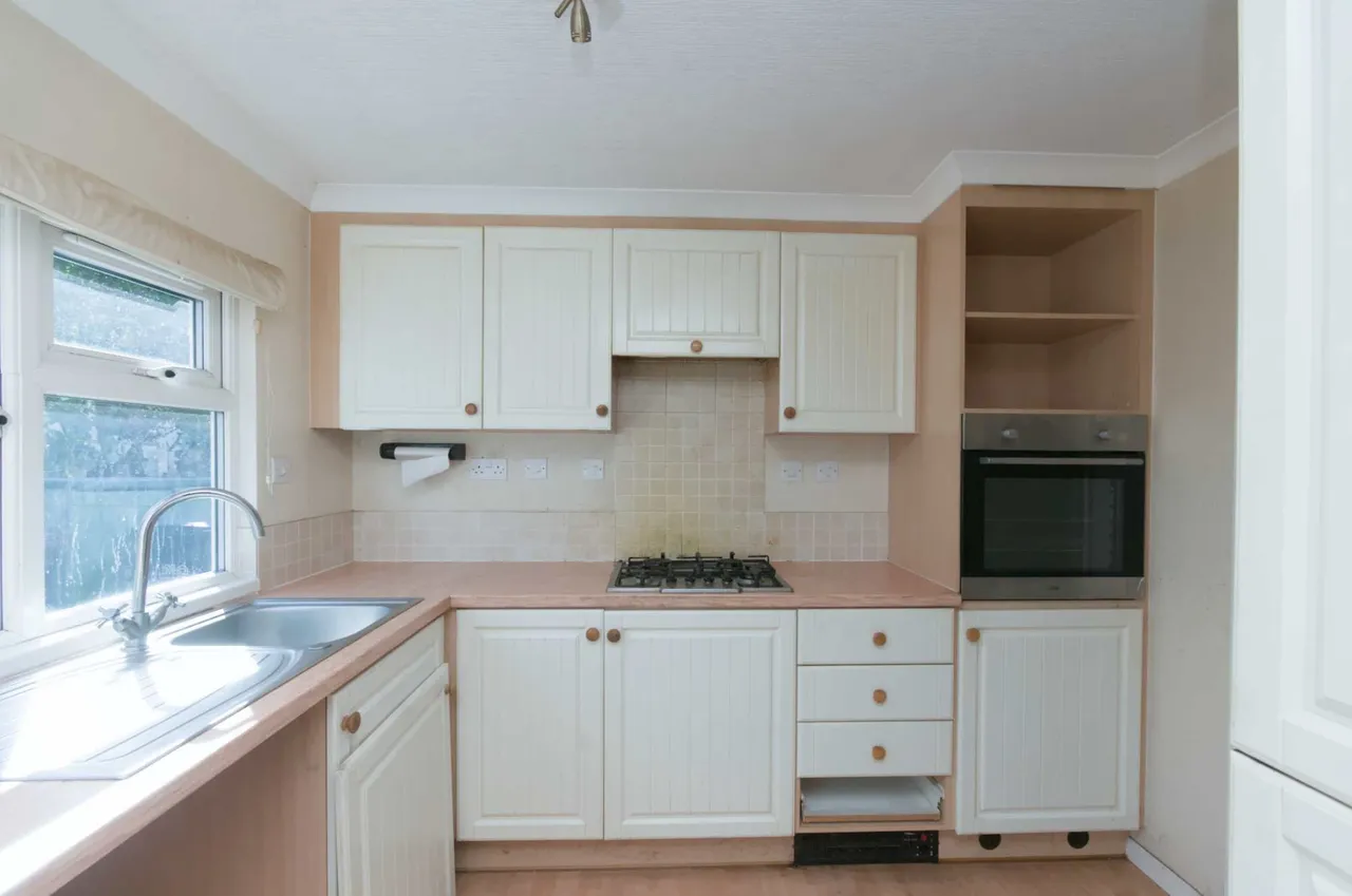 Oak Tree Lane, Eastbourne, photo 5