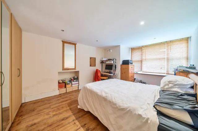 Mount Ararat Road, Richmond, TW10, photo 6
