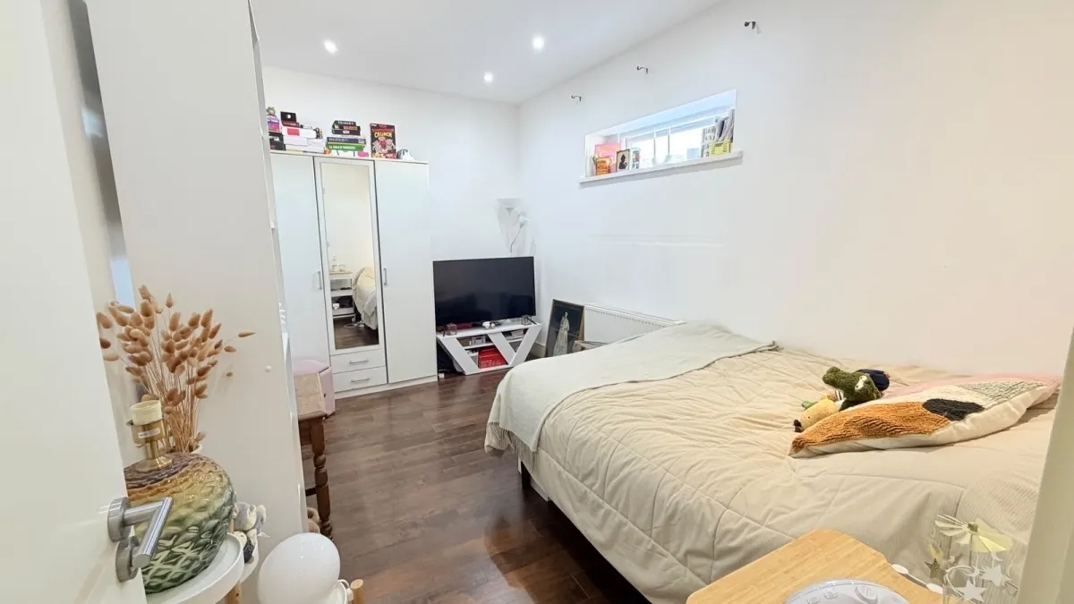 Coleridge Road, London, N8, photo 8