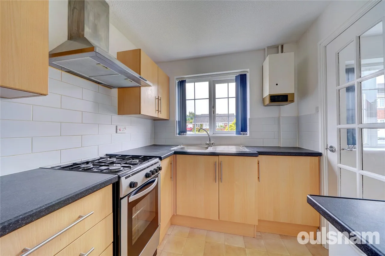 Clayhall Road, Droitwich, Worcestershire, WR9 7RT, photo 5