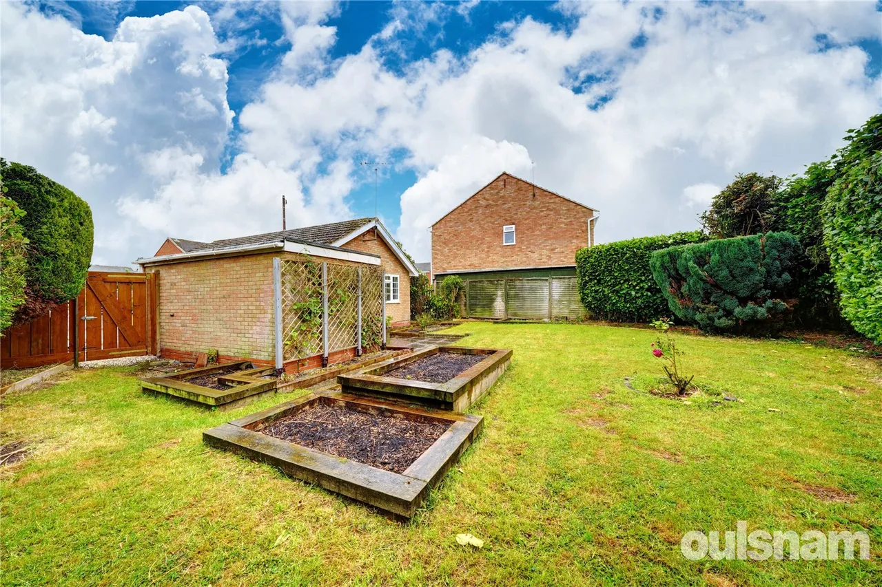 Clayhall Road, Droitwich, Worcestershire, WR9 7RT, photo 13
