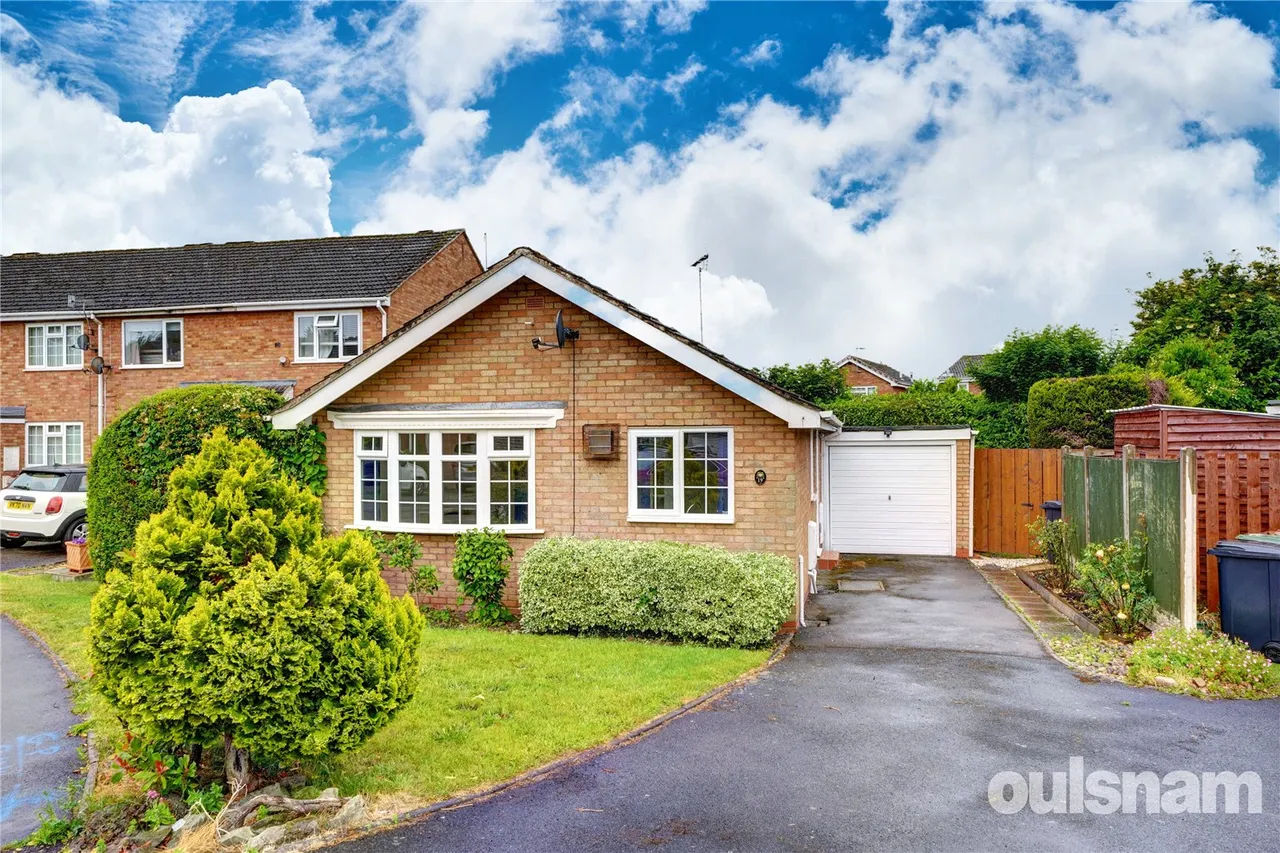 2 bed house for sale — Clayhall Road, Droitwich, Worcestershire, WR9 7RT