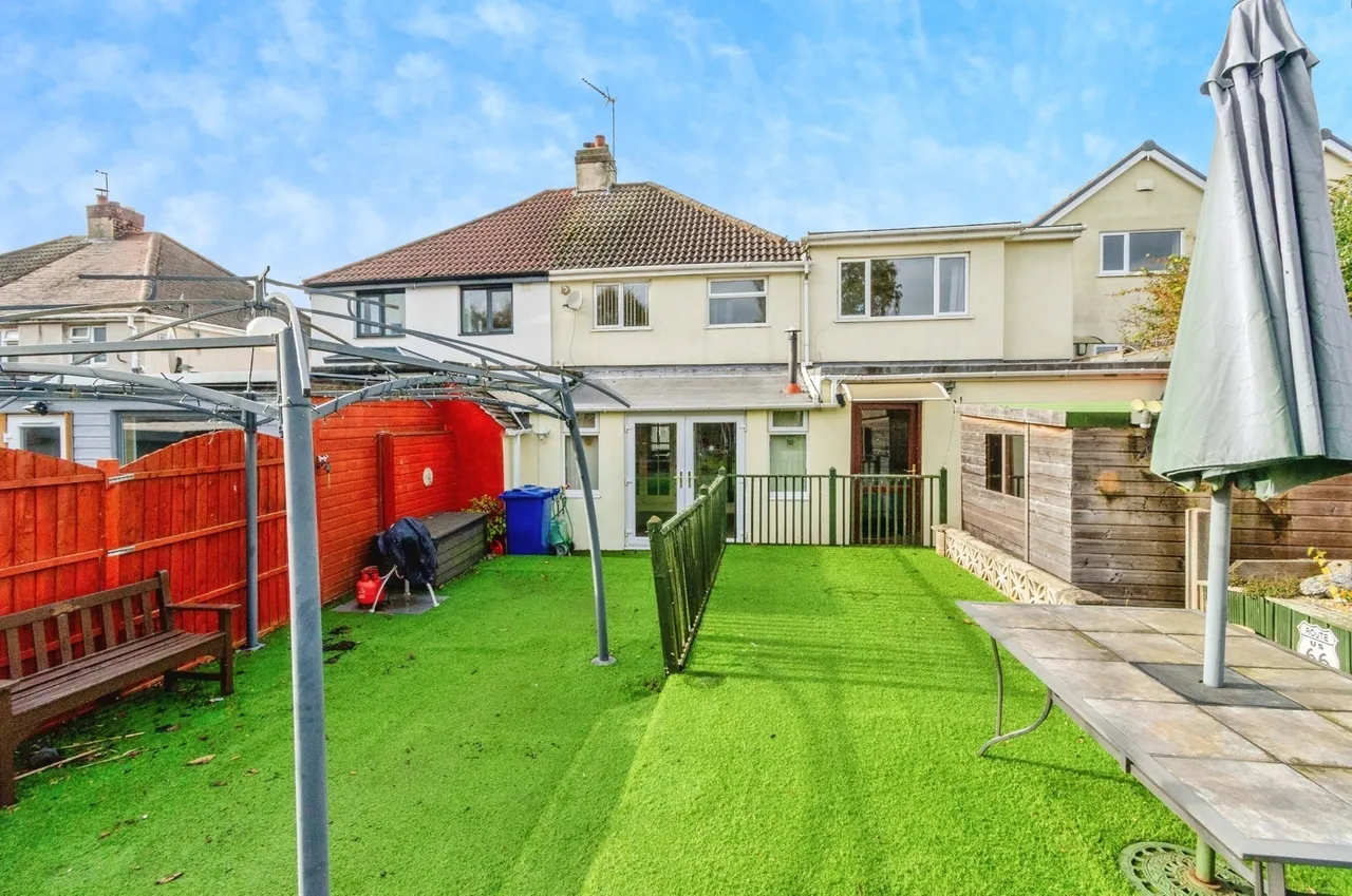 Pye Green Road, Hednesford, Cannock, Staffordshire, WS12, photo 2