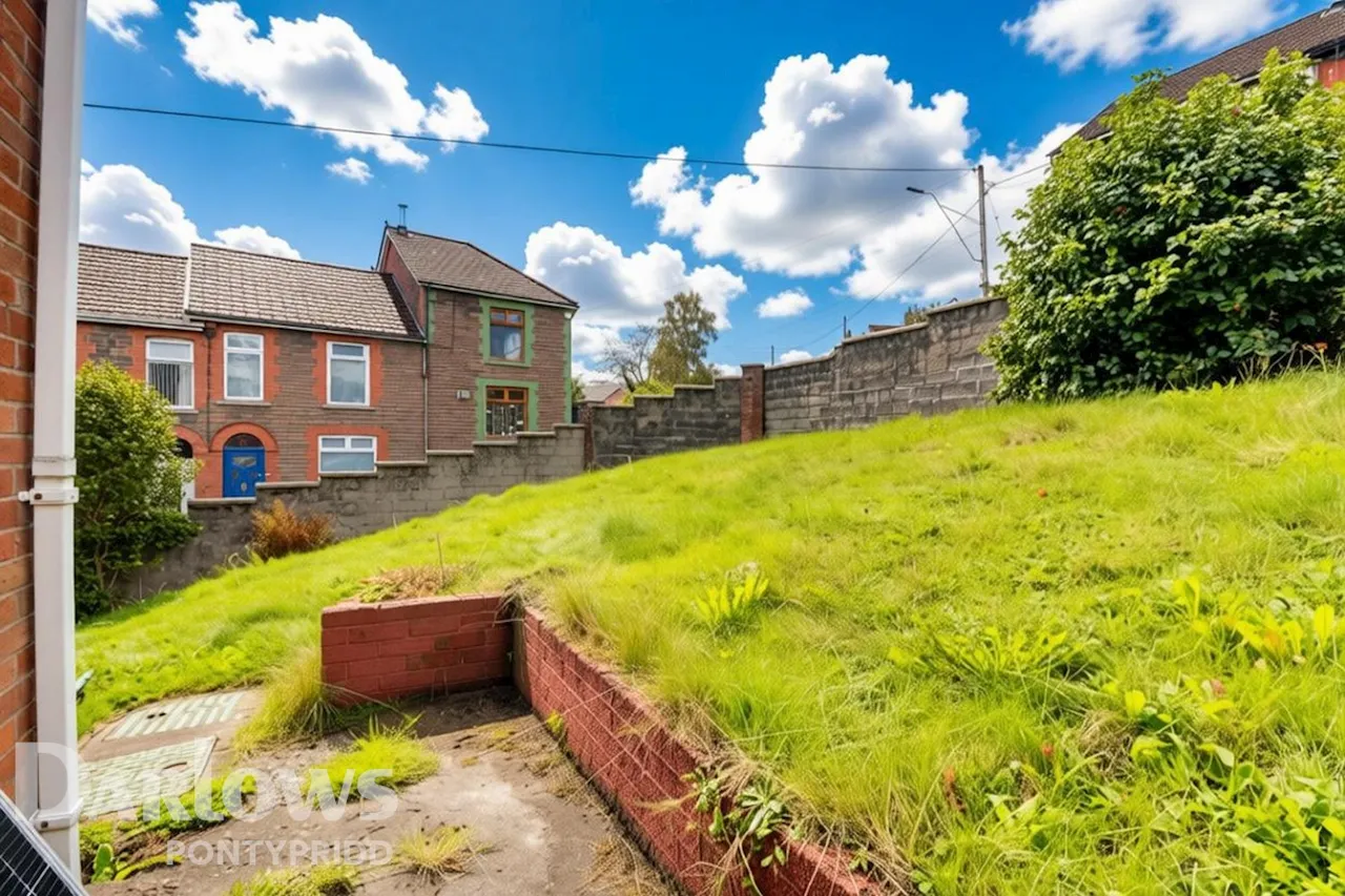 Quarry Hill Close, Pontypridd, photo 12