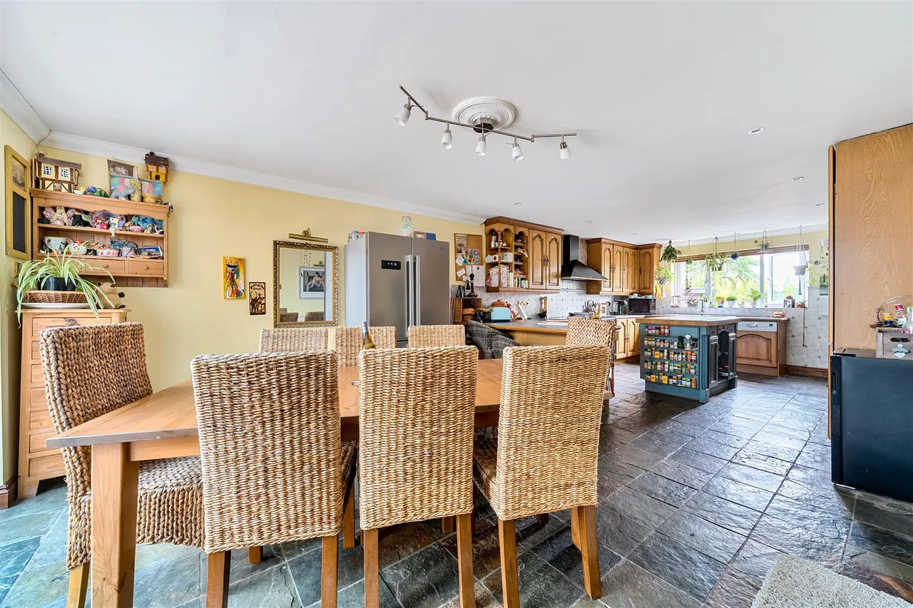 Arundel Road, Cliffsend, Ramsgate, CT12 5DZ, photo 11