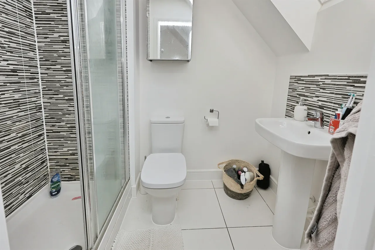 Velvet Close, Wymondham, NR18, photo 13