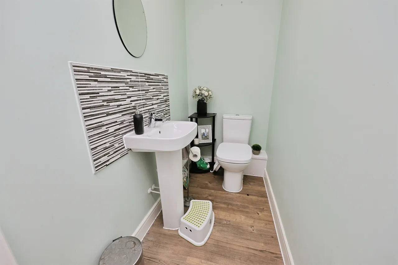 Velvet Close, Wymondham, NR18, photo 9