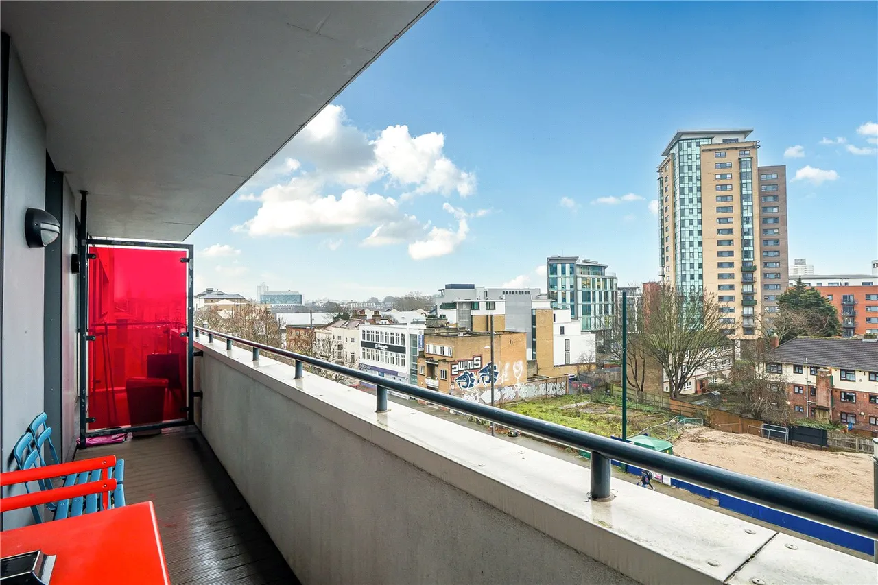 Ward Road, London, E15, photo 12