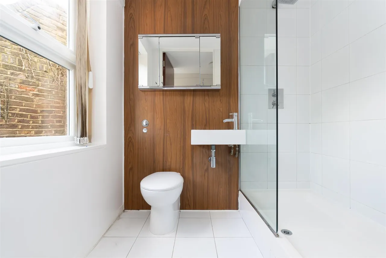 Bath Road, West Drayton, UB7, photo 6