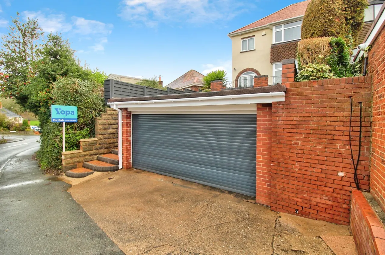 Brook Holloway, Stourbridge, DY9, photo 23