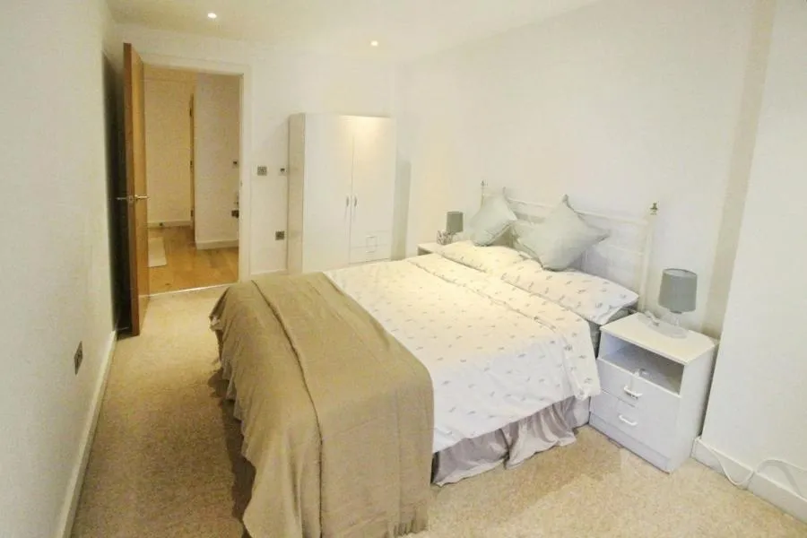 Railway Terrace, Slough, SL2, photo 9