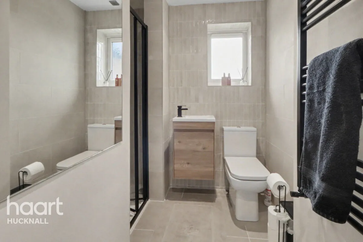 Thoresby Dale, Nottingham, NG15, photo 39
