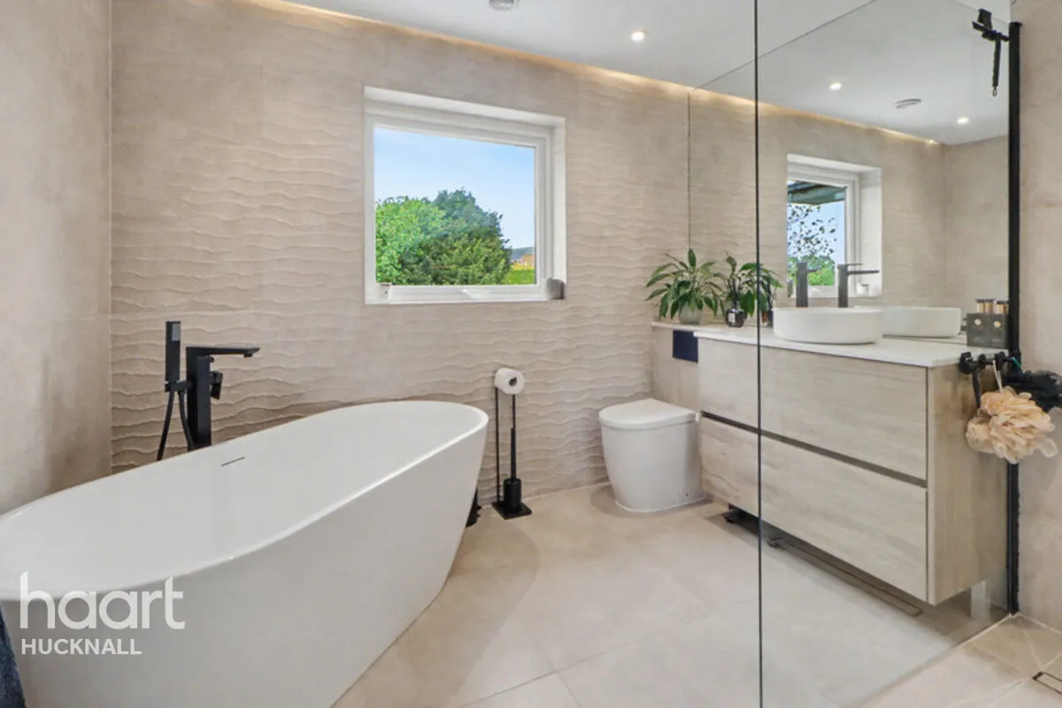 Thoresby Dale, Nottingham, NG15, photo 13